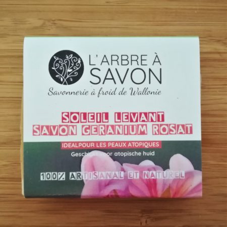Savon "Soleil Levant" au palmarosa, idéal pour peaux à problèmes