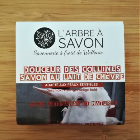 Savon "Douceur des Collines" au lait de chèvre (peaux sensibles)