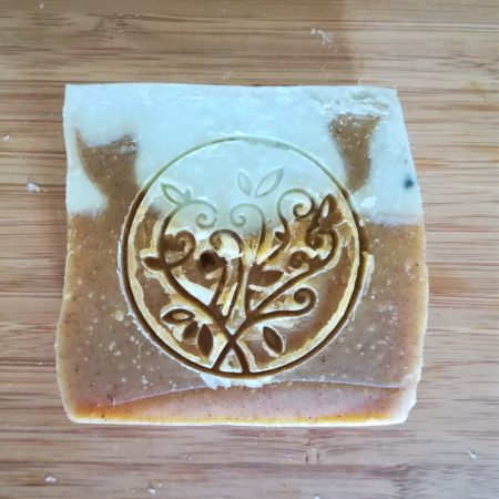 Savon "Fan de carottes" pour votre teint (exfoliant) – Image 2