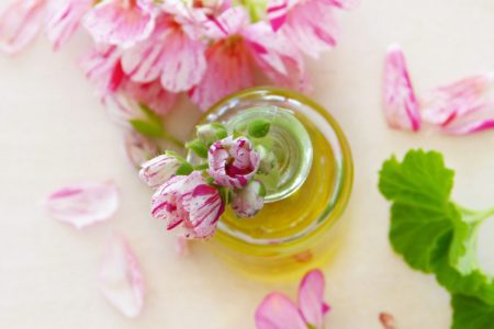 Savon "Soleil Levant" au palmarosa, idéal pour peaux à problèmes – Image 4