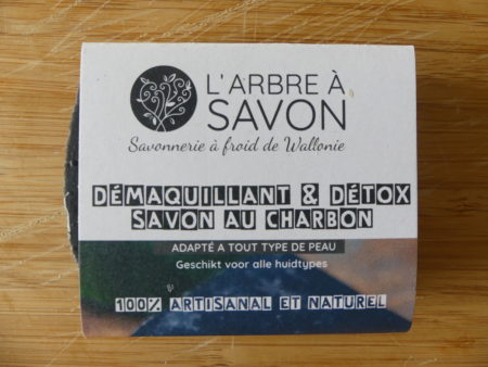 Savon Démaquillant et/ou Détox au charbon actif